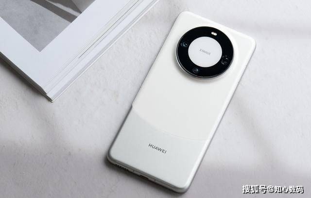 华为也没有武德，Mate60 Pro跌价1700元，花粉终于等到了