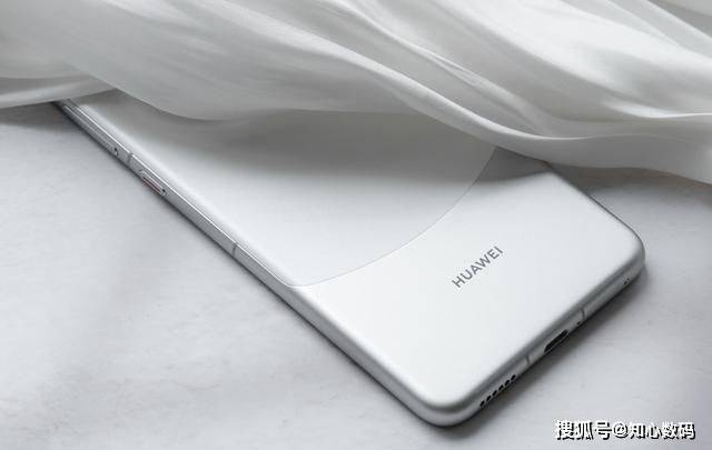 华为也没有武德，Mate60 Pro跌价1700元，花粉终于等到了