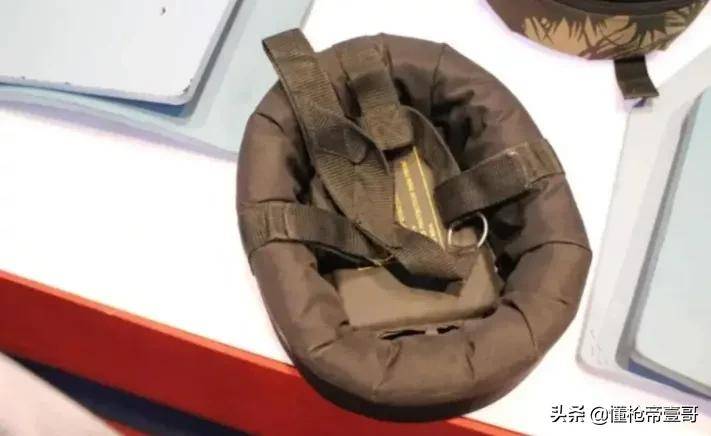 印度锡克兵配发专用头盔，网友：脑袋顶了个窝窝头？｜轻武专栏