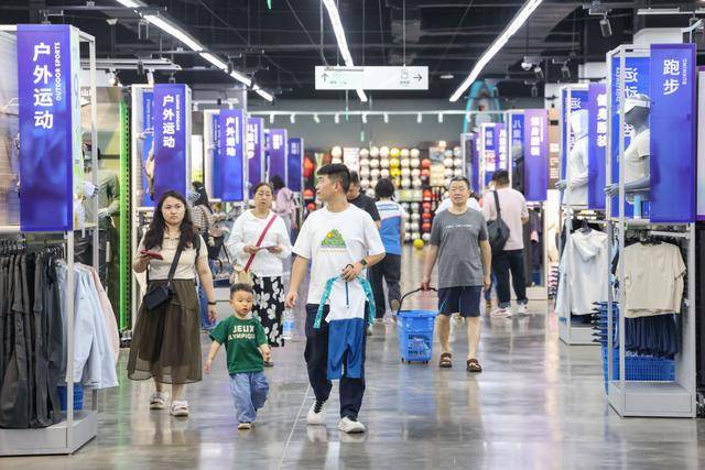 财经聚焦|向外走!中国户外经济热潮涌动