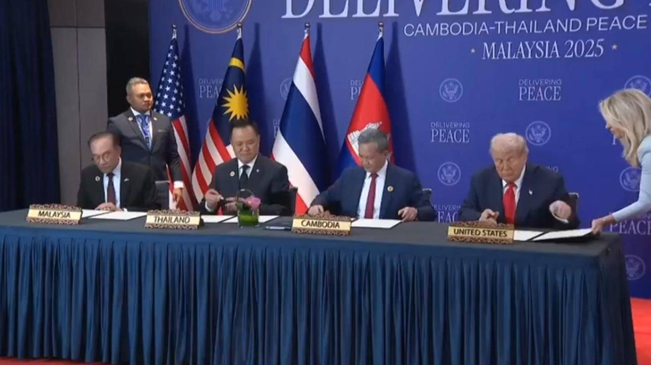 特朗普和东南亚稀土协议达成,3国都同意对美国出口稀土,想打破中国的稀土管制?